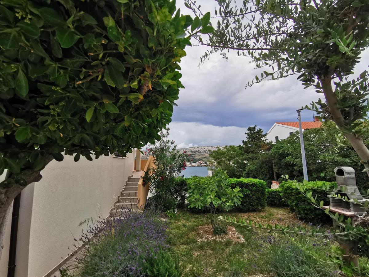 פג Apartments Lucia מראה חיצוני תמונה