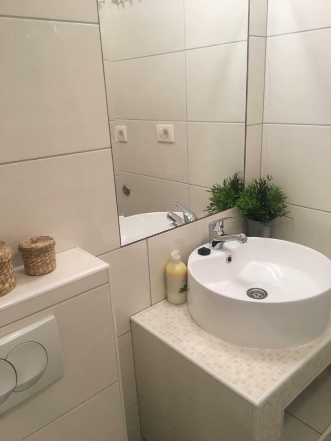 פג Apartments Lucia מראה חיצוני תמונה